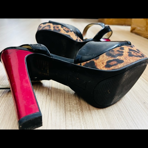 Brash Peep Toe Platform Block Heels Sandals - Picture 9 of 15